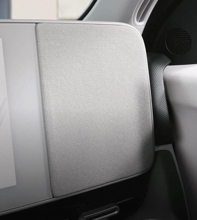 IONIQ 5 (アイオニック 5) 電気自動車 EV インテリア 環境に配慮した繊維 - Hyundai Mobility Japan (ヒョンデモビリティジャパン)