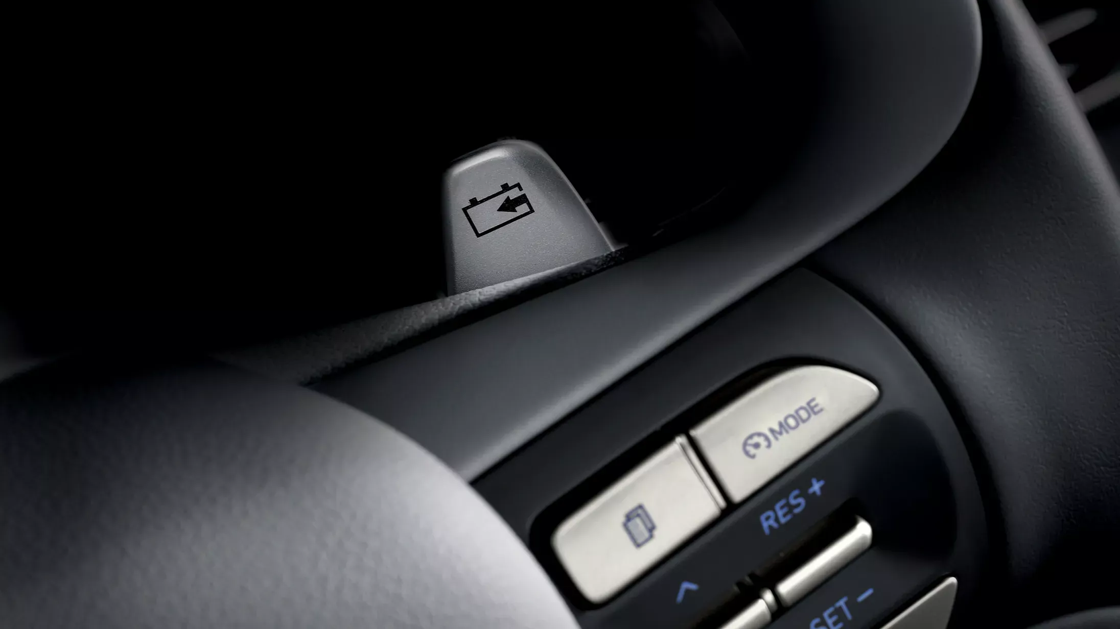 NEXO (ネッソ) 燃料電池車 FCEV インテリア 回生ブレーキコントロールパドルシフト - Hyundai Mobility Japan (ヒョンデモビリティジャパン)