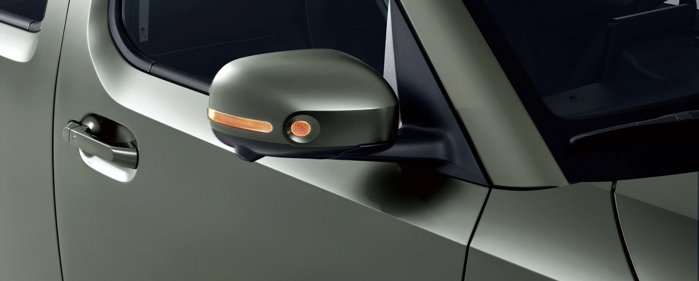 INSTER(インスター) ターンシグナルランプ［ドアミラー一体、LEDタイプ］ - HyundaiMobility Japan (ヒョンデ ジャパン)