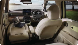 INSTER(インスター) Voyage & Lounge 主な標準装備 - 前席シートバックフルフォールディング機構 - Hyundai Mobility Japan (ヒョンデ ジャパン)