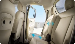 INSTER(インスター) Voyage & Lounge 主な標準装備 - 後席スライド＆リクライニング機構 - Hyundai Mobility Japan (ヒョンデ ジャパン)