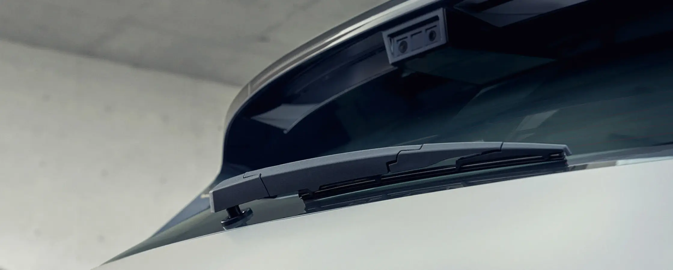 The new IONIQ 5 (アイオニック５)エクステリア - リアワイパー- Hyundai Mobility Japan (ヒョンデ ジャパン)
