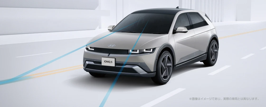 The new IONIQ 5 (アイオニック５)安全性と利便性 - レーンキーピングアシスト（LKA） - Hyundai Mobility Japan (ヒョンデ ジャパン)