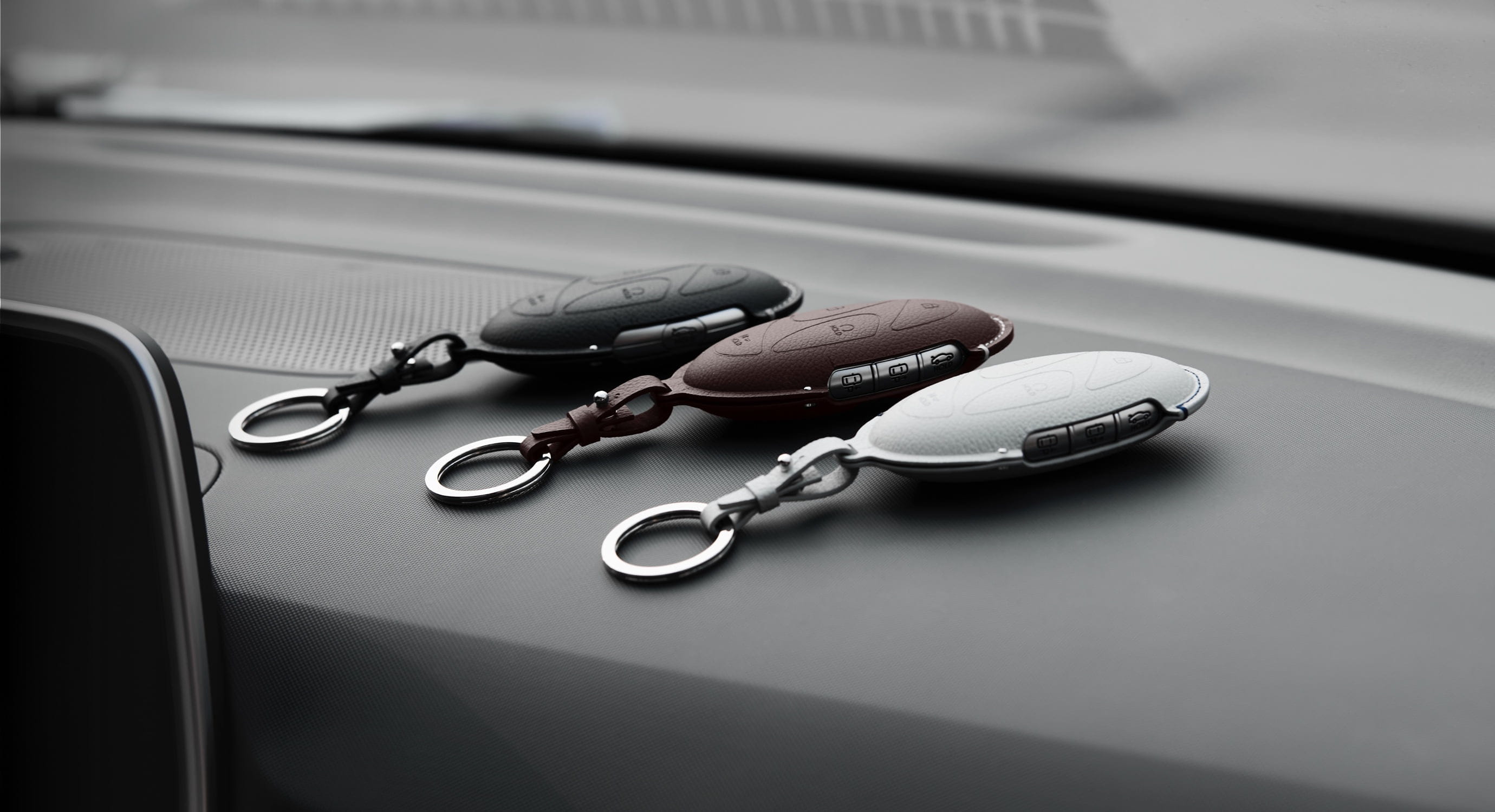 KONA EV Accessories(アクセサリー) レザーキーケース - Hyundai Mobility Japan (ヒョンデ ジャパン)