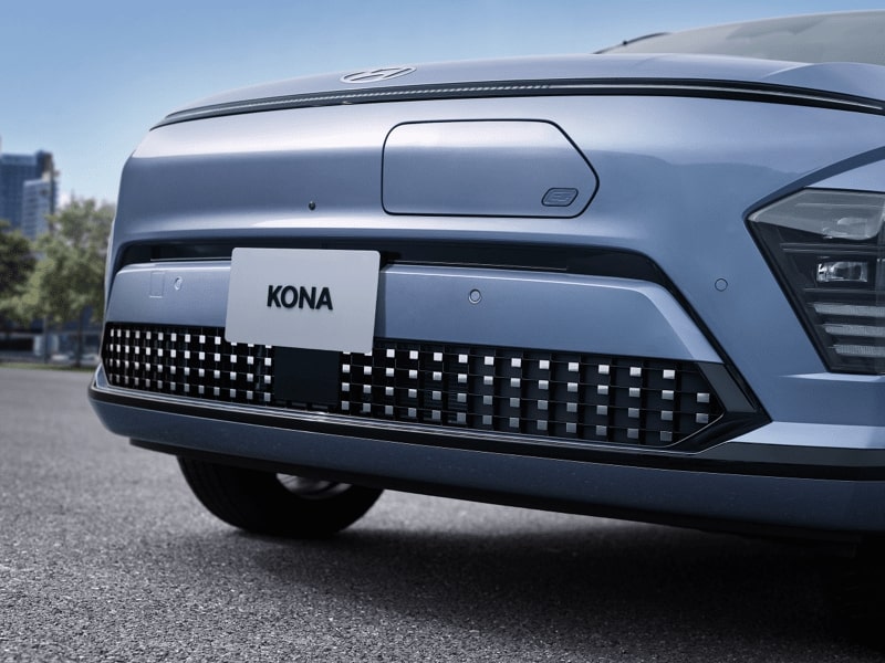 KONA EV ピクセルグラフィックフロントバンパーロアー - Hyundai Mobility Japan (ヒョンデ ジャパン)