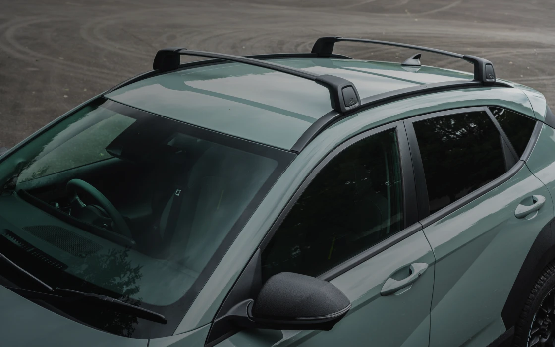 KONA Mauna Loa (コナマウナロア）専用アクセサリー - ルーフクロスバー - Hyundai Mobility Japan (ヒョンデ ジャパン)