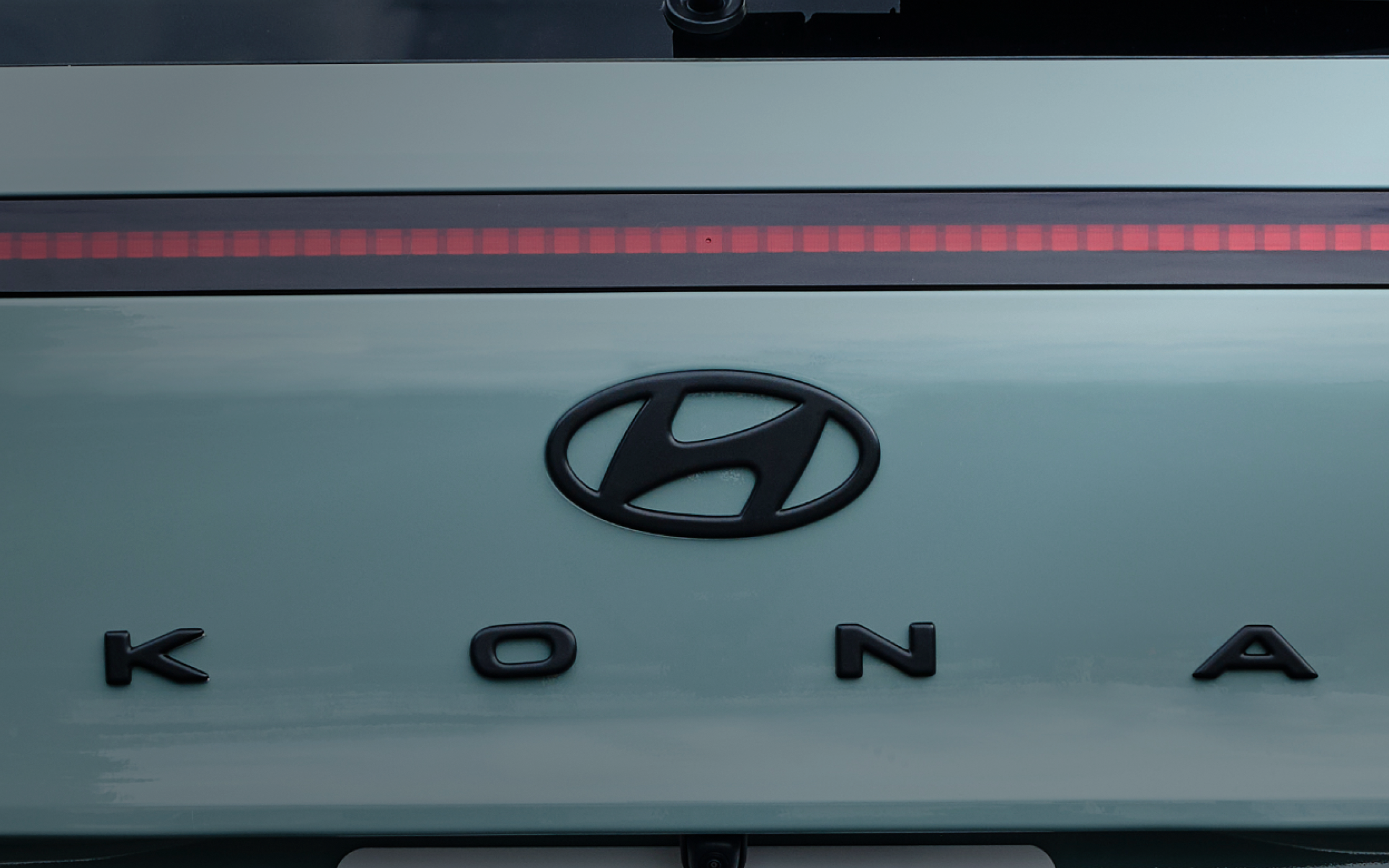 タフなイメージのMauna Loaにふさわしい特別なエンブレム - Hyundai Mobility Japan (ヒョンデ ジャパン)