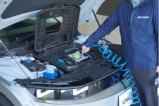 修理中のIONIQ 5 - Hyundai Mobility Japan (ヒョンデ ジャパン)