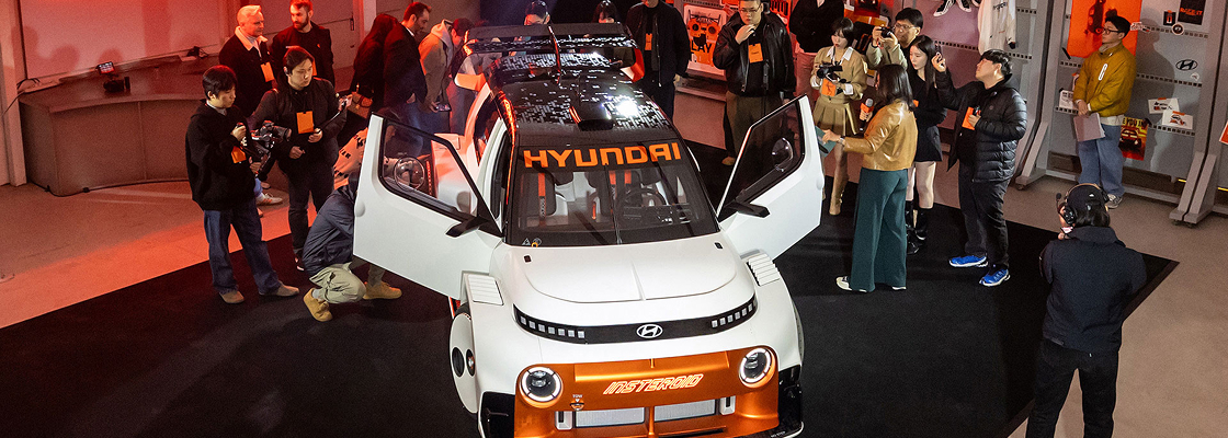 INSTEROID Night by Hyundai