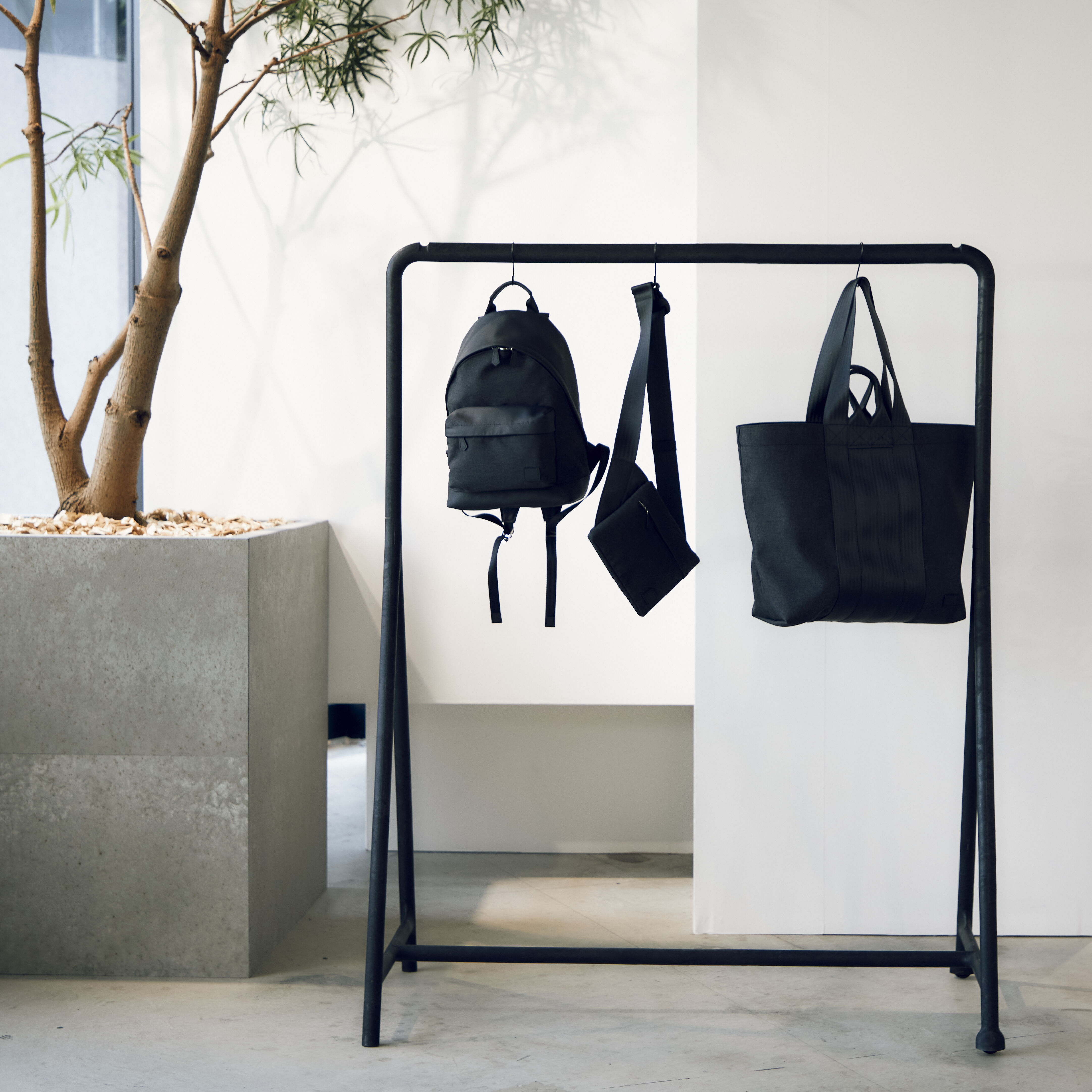 [Hyundai × MARKAWARE]3 Days Tote-ヒュンダイ ジャパン オンラインショップ