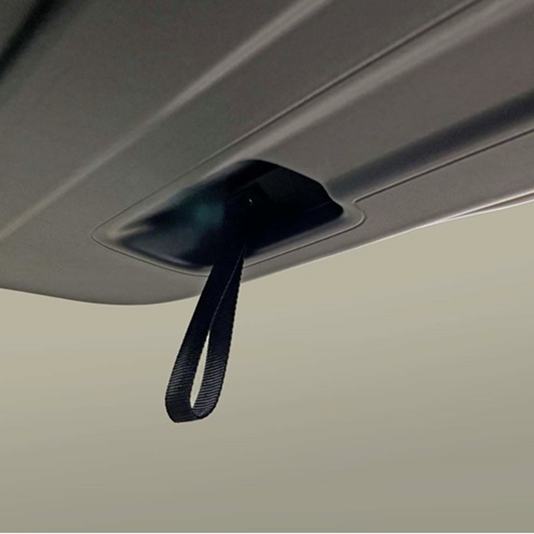 INSTER バックドアストラップ-ヒュンダイ ジャパン オンラインショップ